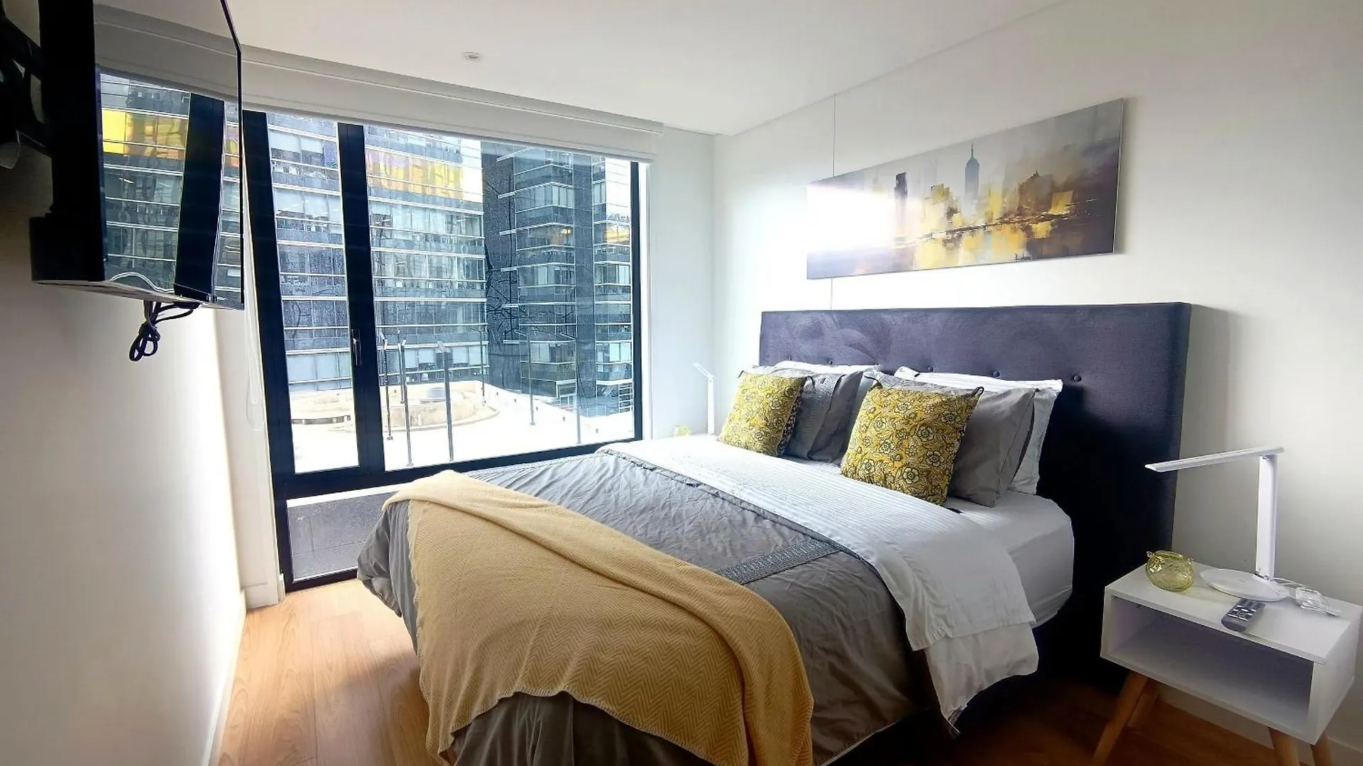 Apto 2 Hab, Balcon Privado, Parking, Wifi, Usaquen Bogota 0*,  Colombia