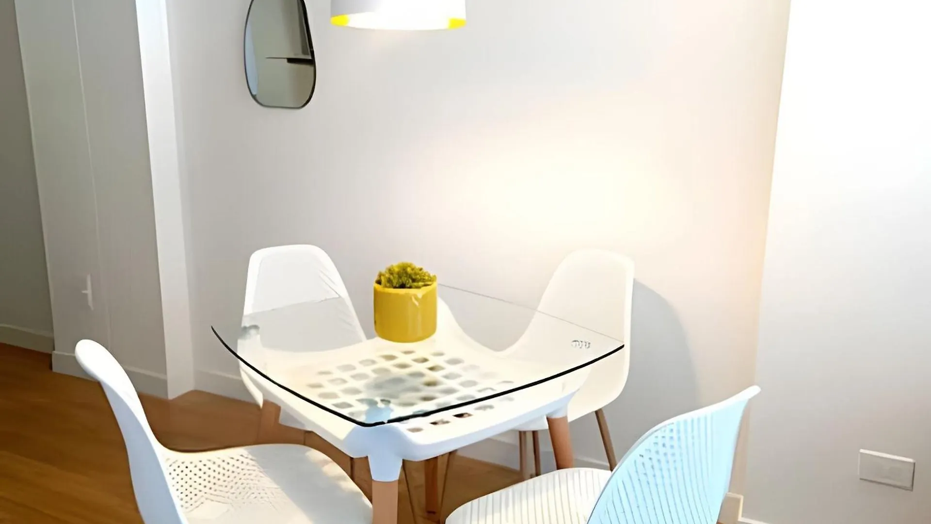 Apto 2 Hab, Balcon Privado, Parking, Wifi, Usaquen Bogota